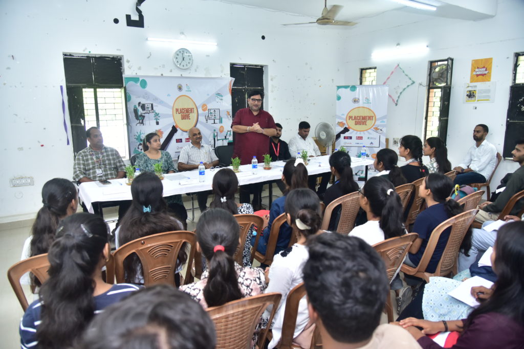 Placement drive organized at the medha career center 